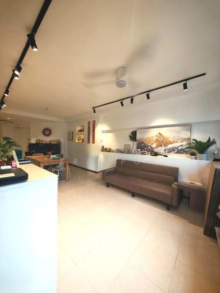 309A Anchorvale Road, 309A Anchorvale Road, Hougang / Punggol / Sengkang, 3 Bedrooms, 1,205 sqft, HDB Flat For Sale, by Kris Poh, 500152540 - Living Room - PropertyGuru.com.sg