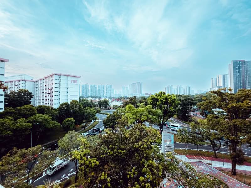 728 Clementi West Street 2, 728 Clementi West Street 2, 2 Bedrooms, 732 sqft, HDB Flat For Sale, by Hadirman Shah, 500152541 - Exterior - PropertyGuru.com.sg