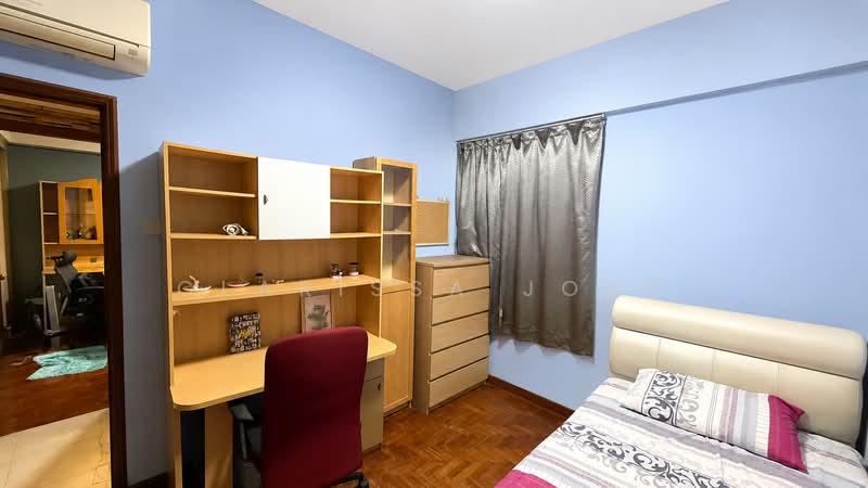 Castle Green, 481 Yio Chu Kang Road, 3 Bedrooms, 1,151 sqft, Condominium For Sale, by Clarissa Jong, 500152548 - Bedroom - PropertyGuru.com.sg