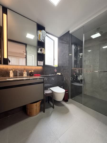Tembusu Grand, 96 Jalan Tembusu, 3 Bedrooms, 1,173 sqft, Condominium For Sale, by Shawn Low, 500152556 - Master Bathroom - PropertyGuru.com.sg