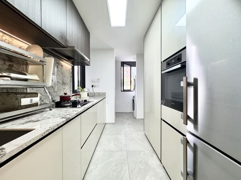 Tembusu Grand, 96 Jalan Tembusu, 3 Bedrooms, 1,173 sqft, Condominium For Sale, by Shawn Low, 500152556 - Kitchen - PropertyGuru.com.sg