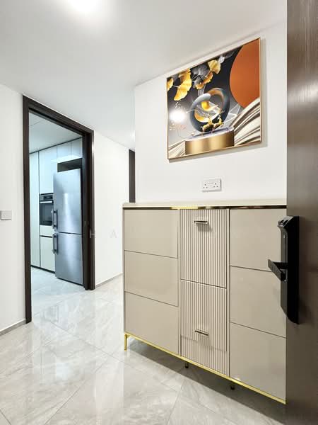 Tembusu Grand, 96 Jalan Tembusu, 3 Bedrooms, 1,173 sqft, Condominium For Sale, by Shawn Low, 500152556 - Entrance - PropertyGuru.com.sg