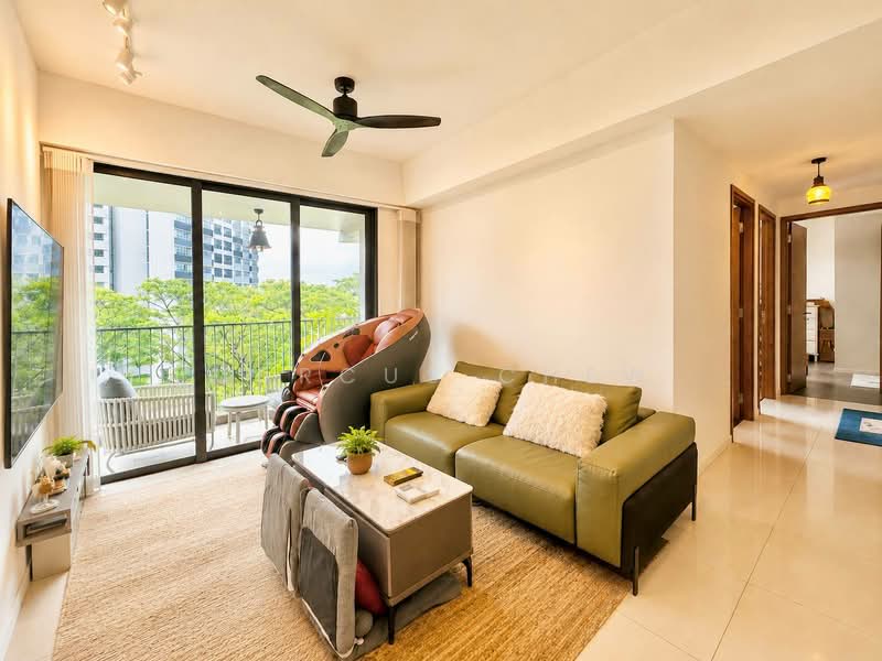 Riverbank at Fernvale, Sengkang West Way/Fernvale, 3 Bedrooms, 1,012 sqft, Condominium For Sale, by Marcus Chew, 500152558 - Living Room - PropertyGuru.com.sg