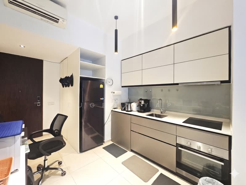 D'Nest, 131 Pasir Ris Grove, 1 Bedroom, 570 sqft, Condominium For Sale, by Eugene Yap, 500152563 - Kitchen - PropertyGuru.com.sg