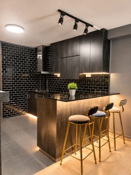 919 Hougang Avenue 4, 919 Hougang Avenue 4, 3 Bedrooms, 1,076 sqft, HDB Flat For Sale, by Delvin Ong, 500152569 - Kitchen - PropertyGuru.com.sg