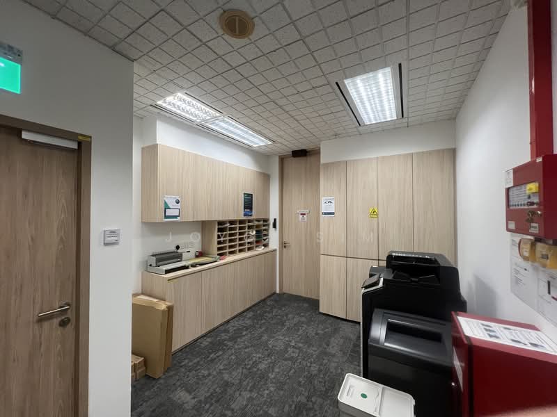 Exclusive real listing Fully Fitted Office at CBD Raffles Place, Cecil street, Raffles Place, Telok Ayer, 4,211 sqft, Office For Rent, by Joyce Sim, 500152577 - Interior - CommercialGuru.com.sg