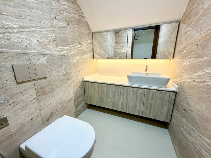BRENDA ZEE ✧ 945O9938 ✧ D10 New Semi-D ✧ Pool ✧ Lift ✧ Within 1km to SCGS, Fernhill Road, Stevens Close, Fernhill Close, 5 Bedrooms, 9,500 sqft, Semi-Detached House For Sale, by Brenda Zee (徐黎倫), 500152586 - Bathroom - PropertyGuru.com.sg