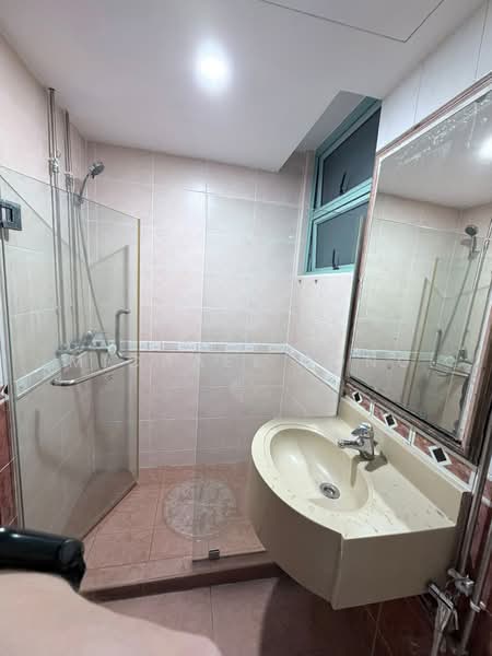 Victory Heights, 13 Kim Keat Road, Room Rental, 200 sqft, Condominium For Rent, by Michael Long, 500152587 - Bathroom - PropertyGuru.com.sg