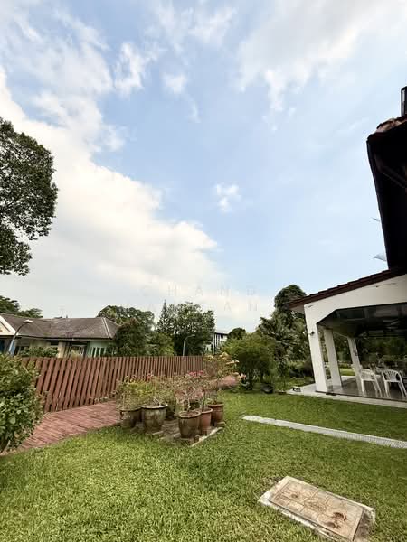 6D Cluny Park, Cluny Park, 4 Bedrooms, 2,999 sqft, Detached House For Sale, by Chand Mahtani, 500152590 - Exterior - PropertyGuru.com.sg