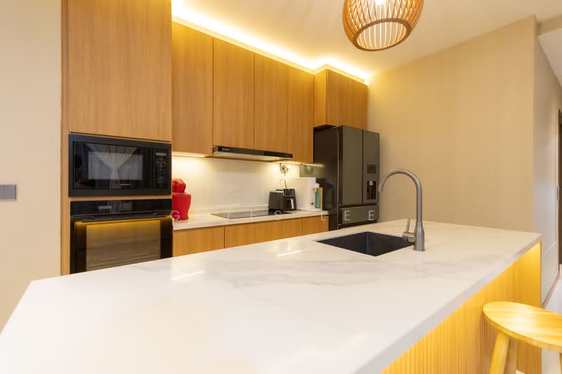 The Brooks I & The Brooks II, 60 Springside Walk, 2 Bedrooms, 818 sqft, Apartment For Sale, by Gates Lee, 500152594 - Kitchen - PropertyGuru.com.sg