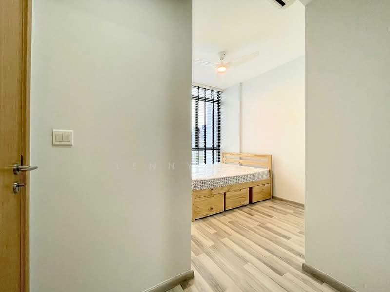 La Fiesta, 58 Sengkang Square, Room Rental, 200 sqft, Condominium For Rent, by Lenny Tan, 500152596 - Bedroom - PropertyGuru.com.sg