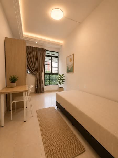 Fernwood Towers, 26 Fernwood Terrace, Room Rental, 120 sqft, Condominium For Rent, by James Lee, 500152601 - Room 2 - PropertyGuru.com.sg