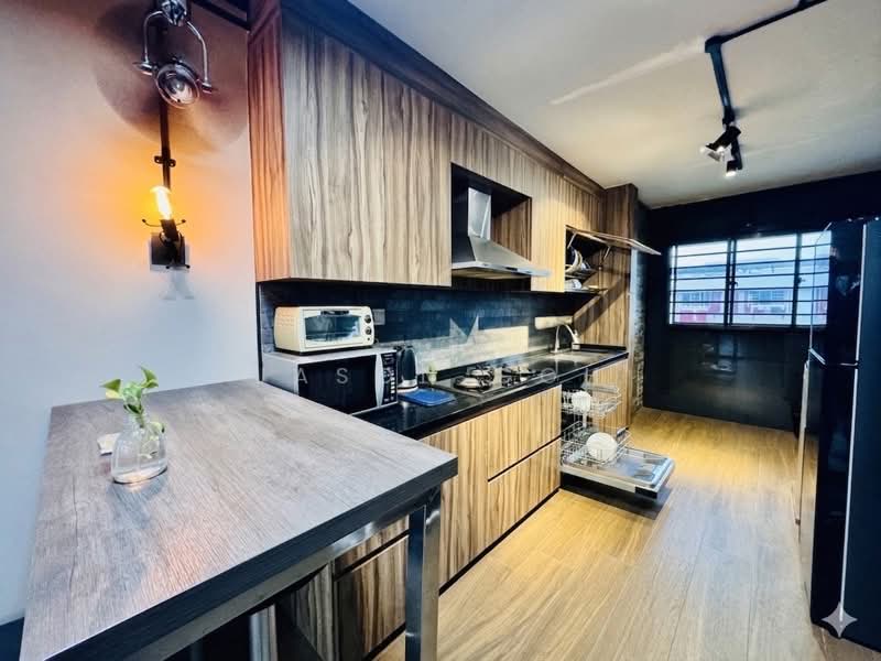 322 Bukit Batok Street 33, 322 Bukit Batok Street 33, 3 Bedrooms, 1,054 sqft, HDB Flat For Sale, by Jason Goh, 500152605 - PropertyGuru.com.sg