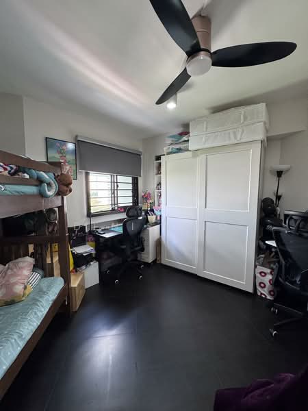 688 Jurong West Central 1, 688 Jurong West Central 1, 3 Bedrooms, 1,270 sqft, HDB Flat For Sale, by Denise Ho, 500152613 - Bedroom - PropertyGuru.com.sg