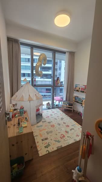 Amber Park, 18A Amber Gardens, 4 Bedrooms, 1,302 sqft, Condominium For Rent, by Augustine Tan, 500152620 - Bedroom - PropertyGuru.com.sg