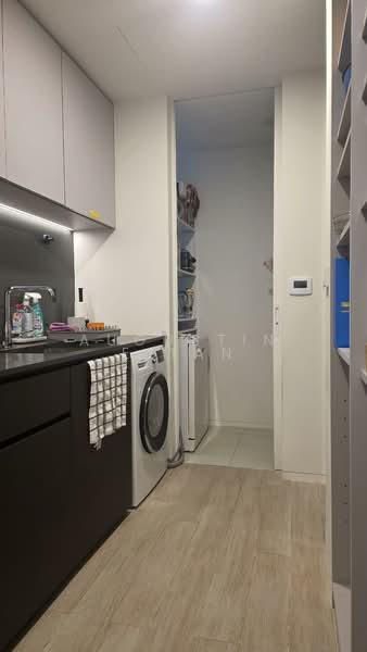 Amber Park, 18A Amber Gardens, 4 Bedrooms, 1,302 sqft, Condominium For Rent, by Augustine Tan, 500152620 - Kitchen - PropertyGuru.com.sg