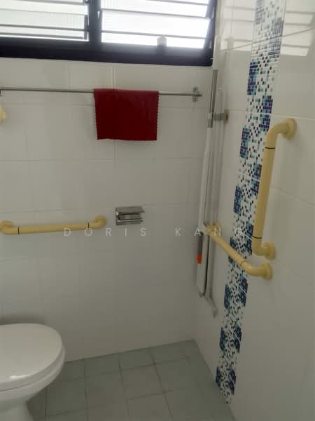 223 Yishun Street 21, 223 Yishun Street 21, Room Rental, 120 sqft, HDB Flat For Rent, by Doris Kang, 500152626 - Bathroom - PropertyGuru.com.sg