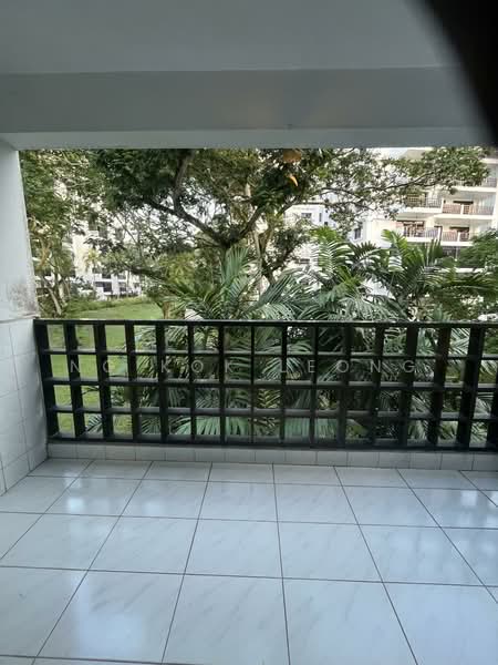 The Dairy Farm, 1 Dairy Farm Road, 4 Bedrooms, 2,100 sqft, Condominium For Rent, by Ng Kok Leong, 500152630 - Balcony - PropertyGuru.com.sg