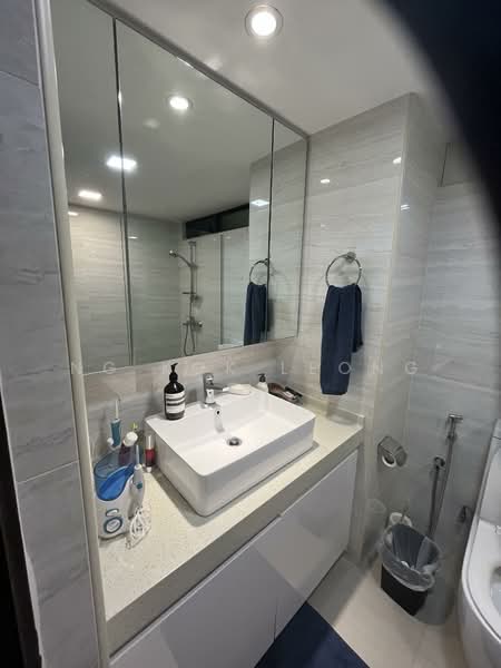 The Dairy Farm, 1 Dairy Farm Road, 4 Bedrooms, 2,100 sqft, Condominium For Rent, by Ng Kok Leong, 500152630 - Bathroom - PropertyGuru.com.sg