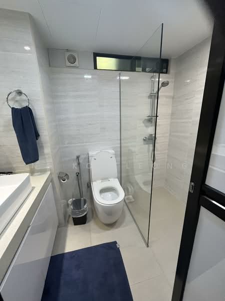 The Dairy Farm, 1 Dairy Farm Road, 4 Bedrooms, 2,100 sqft, Condominium For Rent, by Ng Kok Leong, 500152630 - Bathroom - PropertyGuru.com.sg
