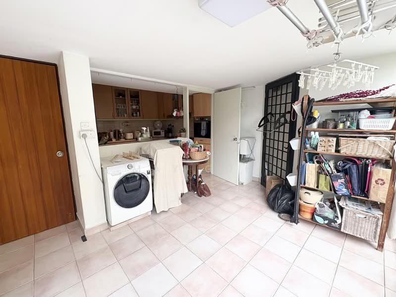 Faber Garden Condominium, 8 Angklong Lane, 3 Bedrooms, 1,873 sqft, Condominium For Sale, by May Goh, 500152632 - Spacious Yard/ wash area - PropertyGuru.com.sg