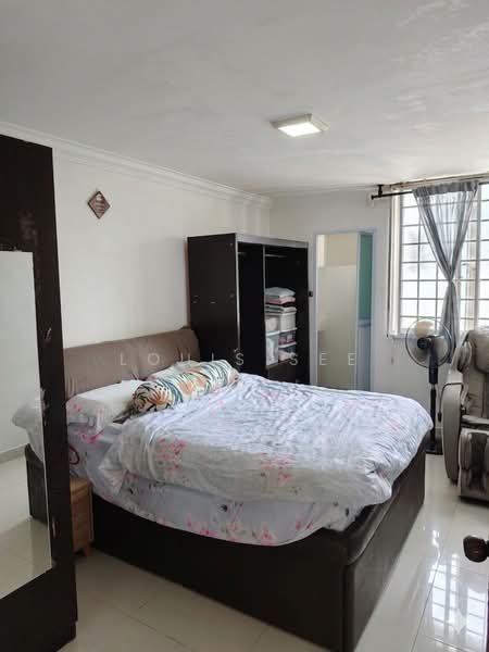515 Hougang Avenue 10, 515 Hougang Avenue 10, 3 Bedrooms, 1,119 sqft, HDB Flat For Sale, by Louis See, 500152633 - Bedroom - PropertyGuru.com.sg