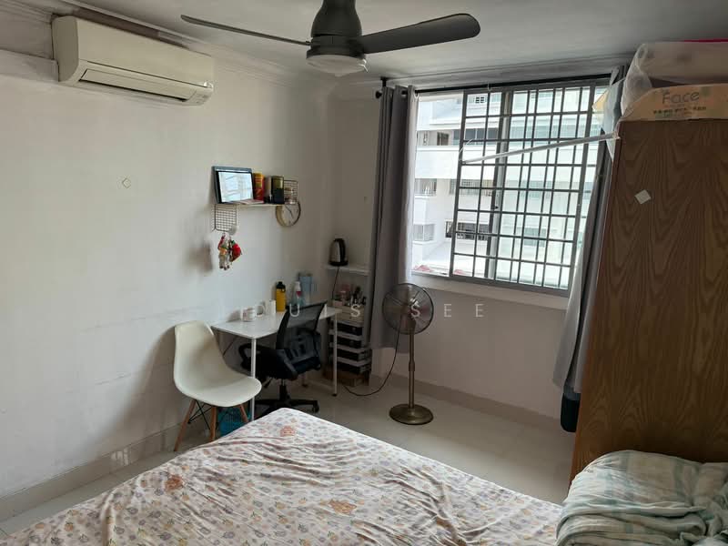 515 Hougang Avenue 10, 515 Hougang Avenue 10, 3 Bedrooms, 1,119 sqft, HDB Flat For Sale, by Louis See, 500152633 - Bedroom - PropertyGuru.com.sg