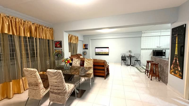 487 Pasir Ris Drive 4, 487 Pasir Ris Drive 4, 3 Bedrooms, 1,119 sqft, HDB Flat For Rent, by Steven Choo, 500152636 - Living Room - PropertyGuru.com.sg