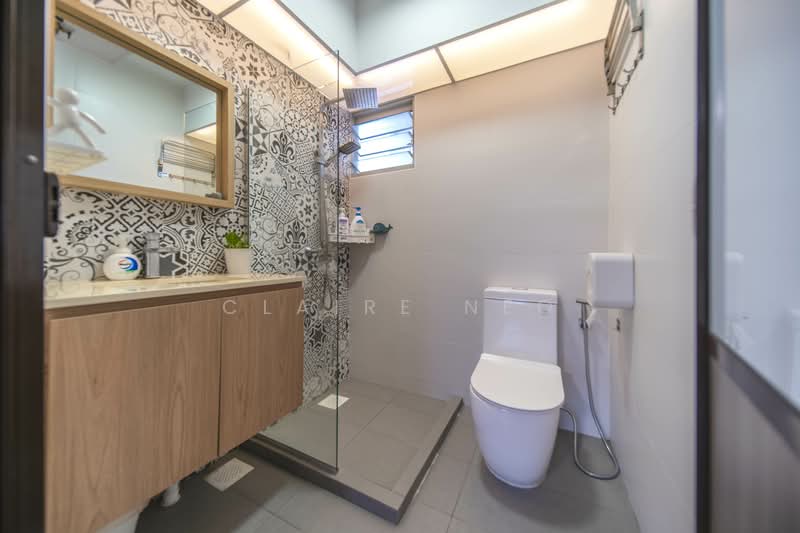 602B Punggol Central, 602B Punggol Central, 3 Bedrooms, 1,001 sqft, HDB Flat For Sale, by Claire Neo, 500152652 - Bathroom - PropertyGuru.com.sg