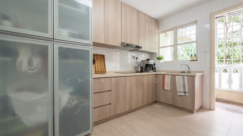 Ville Royale, 310 River Valley Road, 3 Bedrooms, 1,044 sqft, Apartment For Rent, by Cheryl Soh, 500152654 - Kitchen - PropertyGuru.com.sg