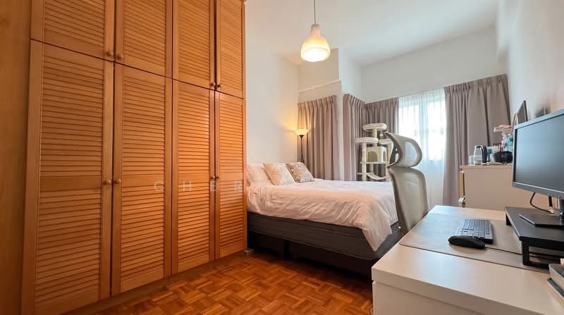 Ville Royale, 310 River Valley Road, 3 Bedrooms, 1,044 sqft, Apartment For Rent, by Cheryl Soh, 500152654 - Master Bedroom - PropertyGuru.com.sg