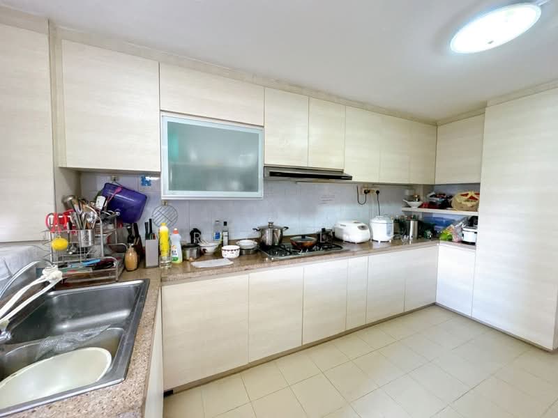 42 Bedok South Road, 42 Bedok South Road, 3 Bedrooms, 904 sqft, HDB Flat For Sale, by Tracy Lai, 500152656 - PropertyGuru.com.sg