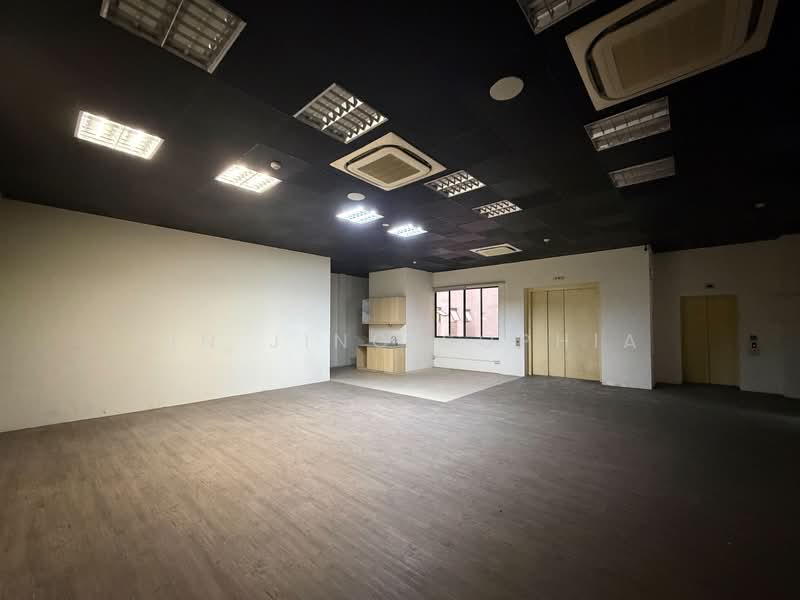 Kaki Bukit Place, Kakit Bukit Place, 2,304 sqft, Factory / Workshop (B2) For Rent, by Lin Jing Sophia, 500152664 - Interior - CommercialGuru.com.sg