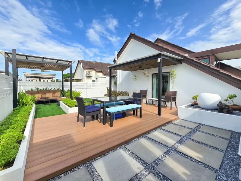 The Trevose, 60 Trevose Crescent, 4 Bedrooms, 3,358 sqft, Condominium For Sale, by Kai Lin Koh, 500152683 - Roof Terrace - PropertyGuru.com.sg