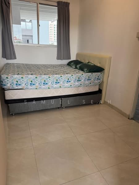 Ever Lodge, 685 Geylang Road, 2 Bedrooms, 1,050 sqft, Apartment For Rent, by Samuel Seah, 500152687 - Bedroom - PropertyGuru.com.sg
