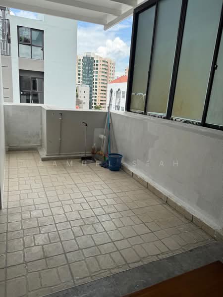 Ever Lodge, 685 Geylang Road, 2 Bedrooms, 1,050 sqft, Apartment For Rent, by Samuel Seah, 500152687 - Balcony - PropertyGuru.com.sg