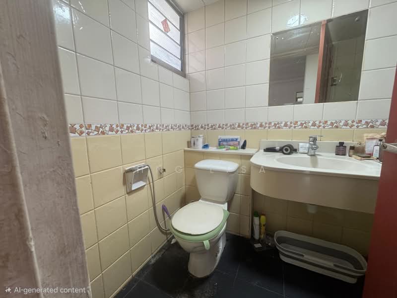 678C Jurong West Street 64, 678C Jurong West Street 64, 3 Bedrooms, 1,400 sqft, HDB Flat For Rent, by Thng Lisa, 500152691 - Bathroom - PropertyGuru.com.sg