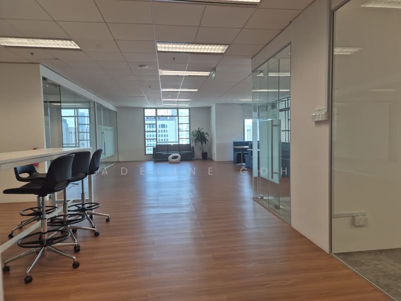 Bugis Junction Towers Office - 3725SF - Can Be Fiited Or Bare - High Ceiling - Immediate, Victoria Street, 3,725 sqft, Office For Rent, by Adeline Goh, 500152702 - Interior - CommercialGuru.com.sg