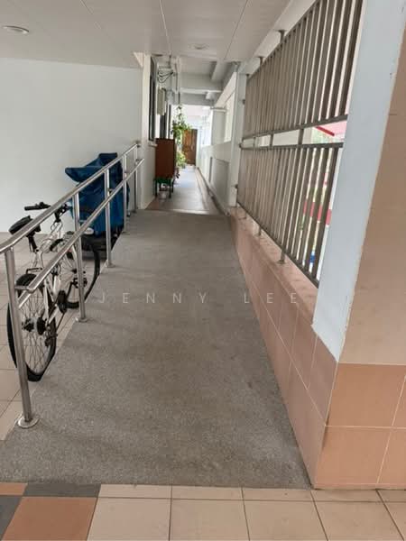 12 Holland Avenue, 12 Holland Avenue, 2 Bedrooms, 699 sqft, HDB Flat For Sale, by Jenny Lee, 500152704 - PropertyGuru.com.sg