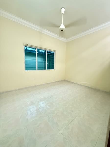 Fidelio Street, Fidelio Street, 3 Bedrooms, 1,000 sqft, Terraced House For Rent, by Adi Mesti Jadi, 500152713 - Interior - PropertyGuru.com.sg