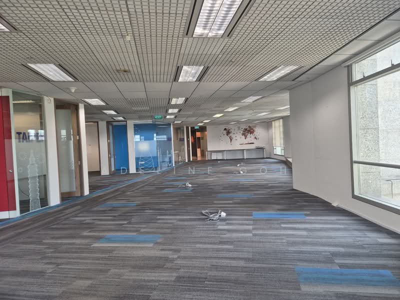 Bugis Junction Tower Office - 2895SF - Lobby Frontage - Can Be Fitted Or Bare - Immediate, Victoria Street, 2,895 sqft, Office For Rent, by Adeline Goh, 500152716 - Interior - CommercialGuru.com.sg