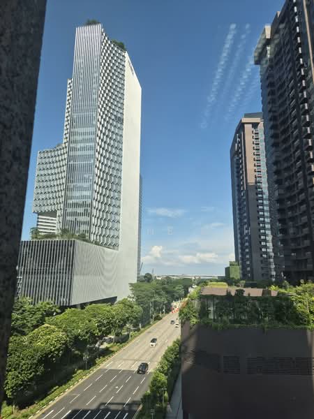 Bugis Junction Tower Office - 2895SF - Lobby Frontage - Can Be Fitted Or Bare - Immediate, Victoria Street, 2,895 sqft, Office For Rent, by Adeline Goh, 500152716 - Exterior - CommercialGuru.com.sg