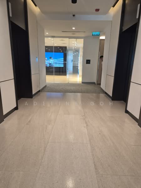 Bugis Junction Tower Office - 2895SF - Lobby Frontage - Can Be Fitted Or Bare - Immediate, Victoria Street, 2,895 sqft, Office For Rent, by Adeline Goh, 500152716 - Corridor - CommercialGuru.com.sg