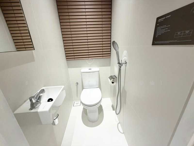 The Sen, De Souza Avenue, 4 Bedrooms, 1,453 sqft, Condominium For Sale, by Brenda Zee (徐黎倫), 500152717 - Bathroom - PropertyGuru.com.sg