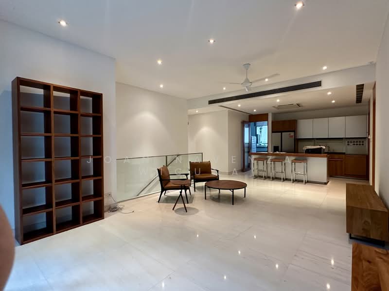 Beaufort on Nassim, 12 Nassim Road, 4 Bedrooms, 3,079 sqft, Condominium For Sale, by Joan Navenza Wiguna, 500152719 - Living Room - PropertyGuru.com.sg