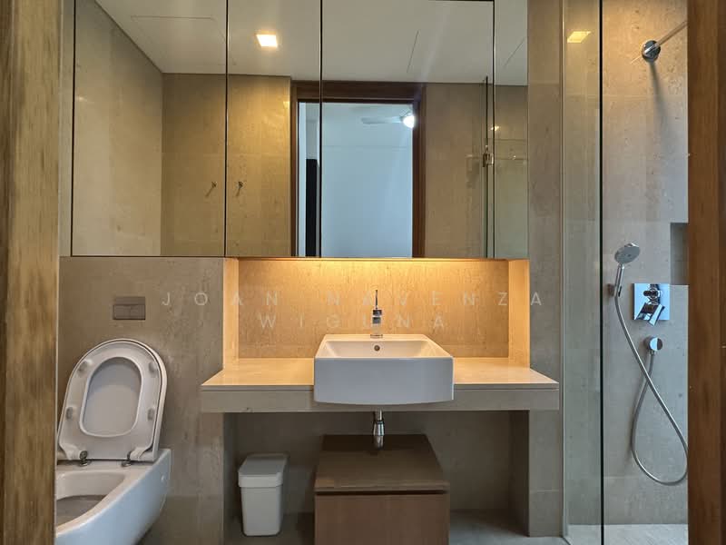 Beaufort on Nassim, 12 Nassim Road, 4 Bedrooms, 3,079 sqft, Condominium For Sale, by Joan Navenza Wiguna, 500152719 - Bathroom - PropertyGuru.com.sg