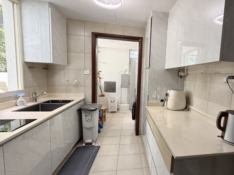 Rio Vista, 26 Upper Serangoon View, 3 Bedrooms, 1,600 sqft, Condominium For Rent, by Tuty Aminudin, 500152729 - Kitchen - PropertyGuru.com.sg