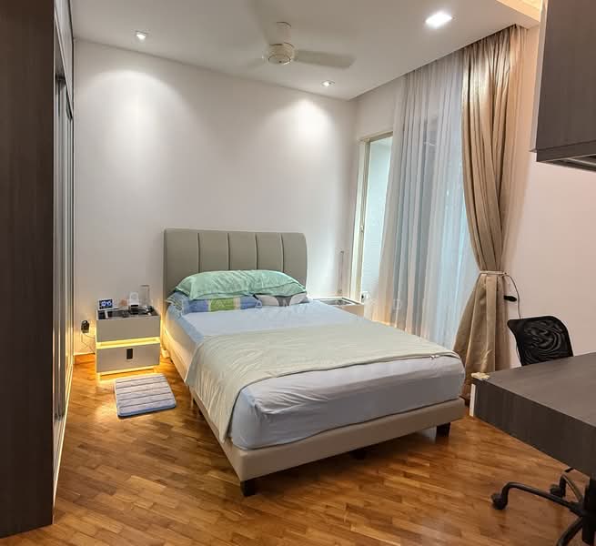 Rio Vista, 26 Upper Serangoon View, 3 Bedrooms, 1,600 sqft, Condominium For Rent, by Tuty Aminudin, 500152729 - Master Bedroom - PropertyGuru.com.sg