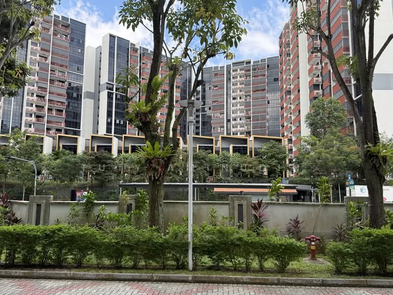 Rio Vista, 26 Upper Serangoon View, 3 Bedrooms, 1,600 sqft, Condominium For Rent, by Tuty Aminudin, 500152729 - Exterior - PropertyGuru.com.sg