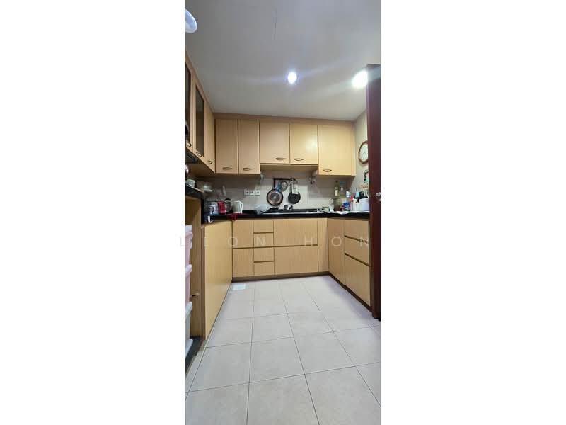 The Clearwater, 12 Bedok Reservoir View, 3 Bedrooms, 1,388 sqft, Condominium For Sale, by Leon Hon, 500152737 - Kitchen - PropertyGuru.com.sg